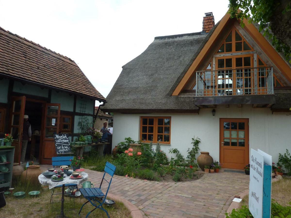 Boddenblick Apartment Wieck Exterior photo